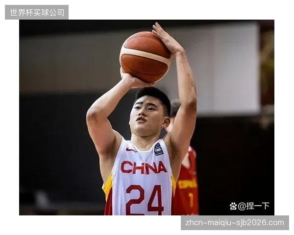 中国男篮将以短训营阵容出战，旨在为世界杯预选赛考察年轻球员。